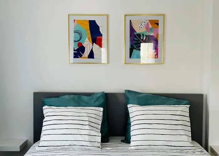 Turqoise Apartment